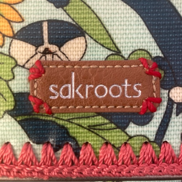 Sakroots Artist Circle Tropical Floral Trifold Large Wallet Multi-Compartment - Picture 7 of 13